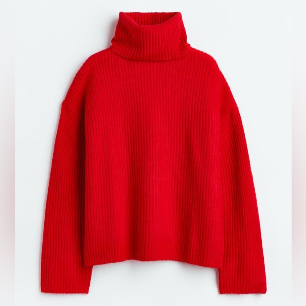 H&M red Oversized Turtleneck Sweater